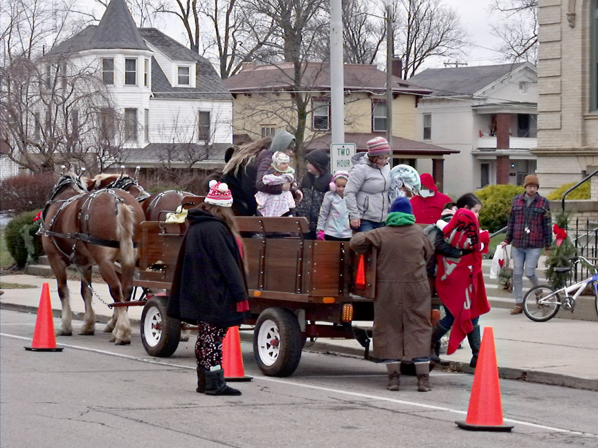 [Wagon, Unloading]